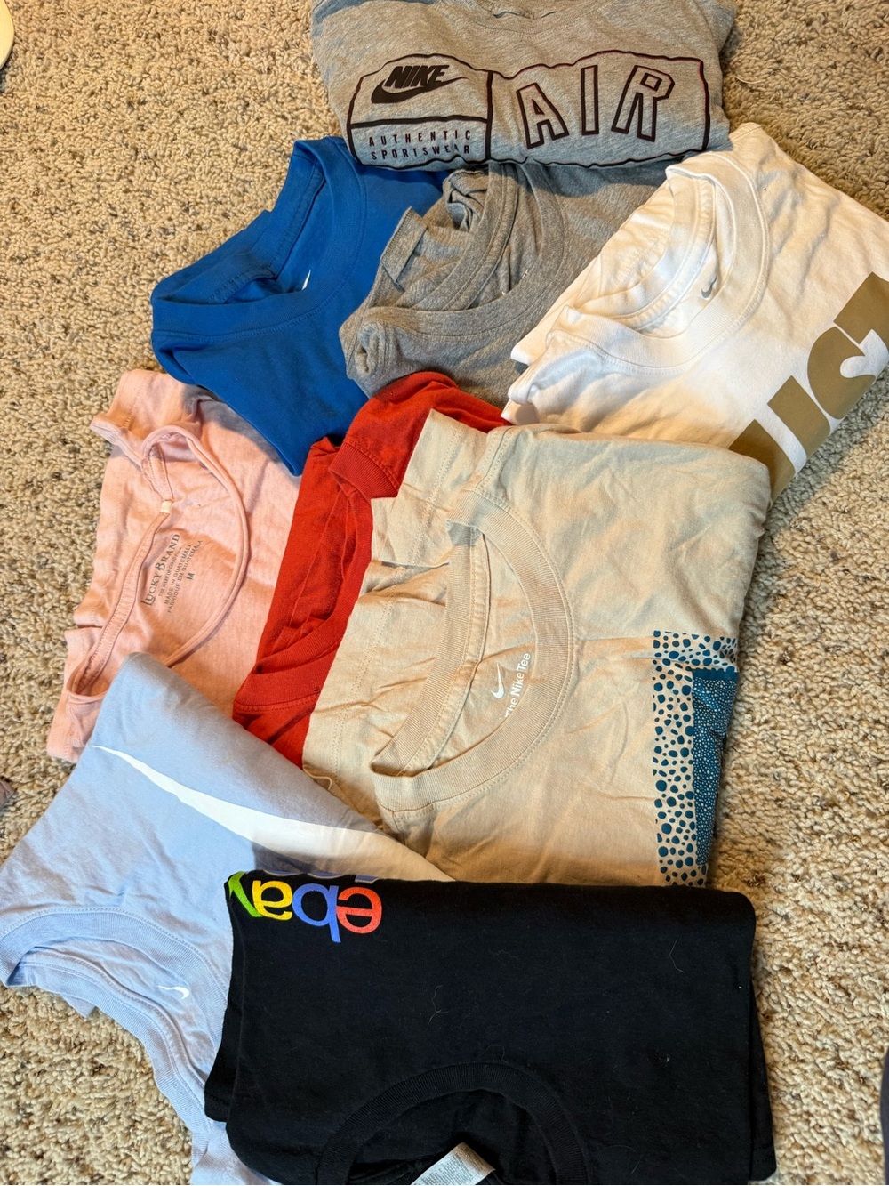 Nike The Nike Tee Crewneck T-Shirts in Blue and Gray
